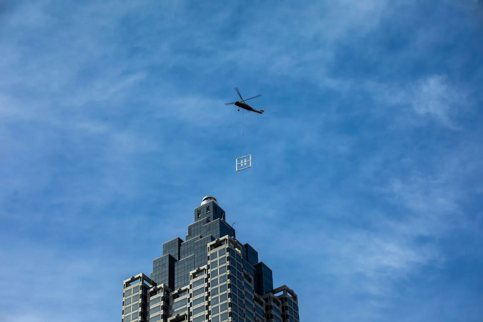 Truist – Skyline Logo — Advertising Media, Photography by Network Frequency (10)