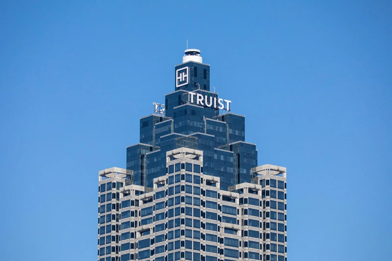 Truist – Skyline Logo — Advertising Media, Photography by Network Frequency (12)