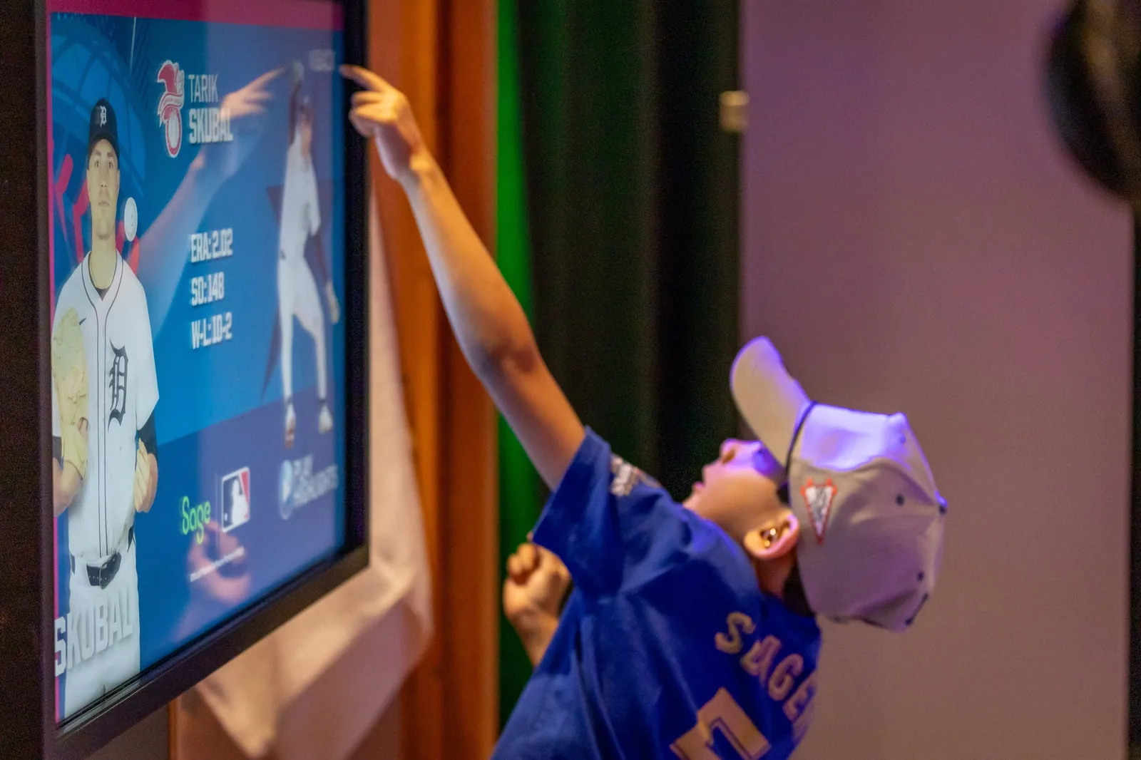 MLB All-Star Game: 2025 — Advertising Media, Consulting by Network Frequency (15)